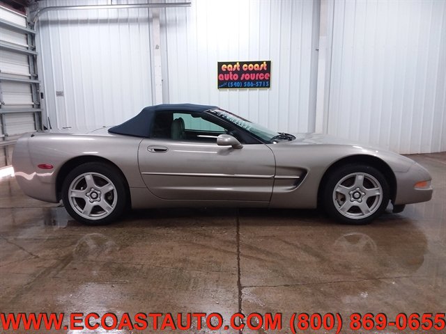 Used 1998 Chevrolet Corvette Convertible w/ Memory Pkg RWD image 2