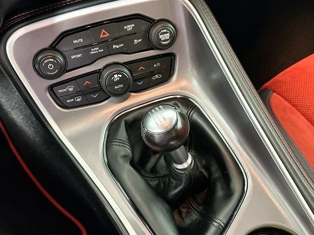 Used 2022 Dodge Challenger R/T w/ Plus Package RWD image 15
