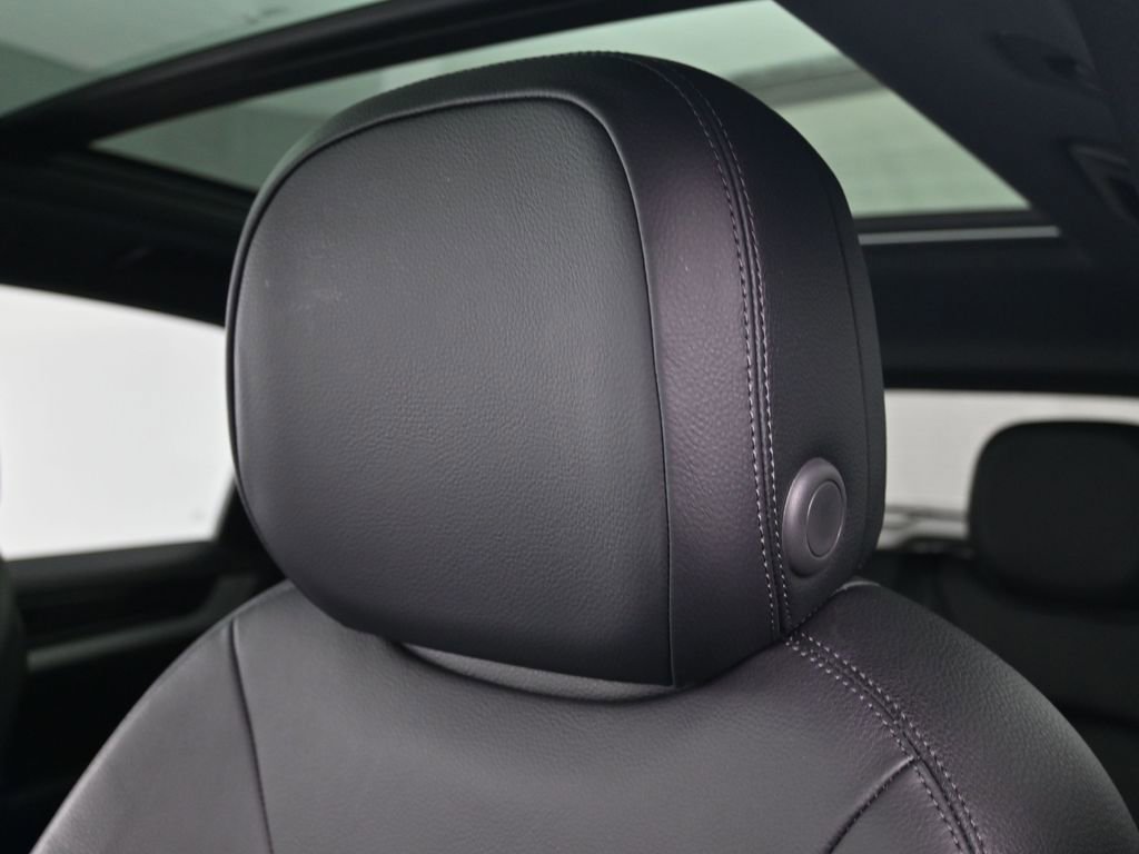 Certified 2024 Porsche Cayenne image 19