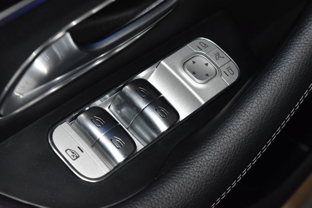 Certified 2024 Mercedes-Benz GLE 350 4MATIC image 6
