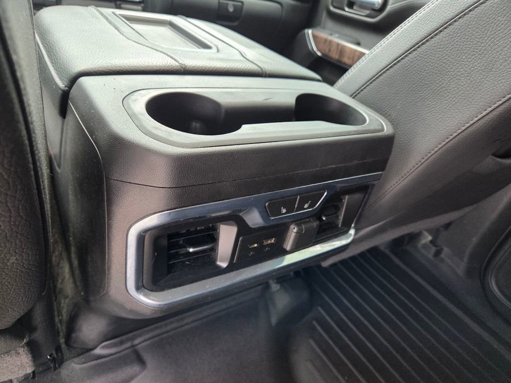 Used 2020 GMC Sierra 3500 Denali w/ Denali Ultimate Package image 10
