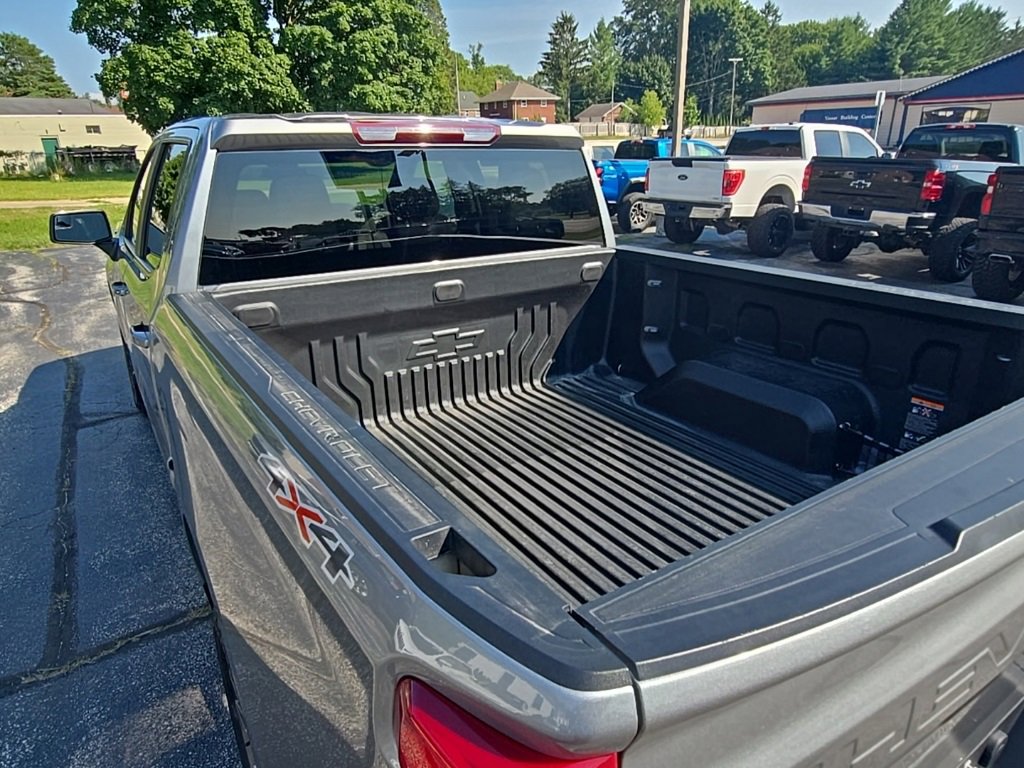 Used 2023 Chevrolet Silverado 1500 LT image 26