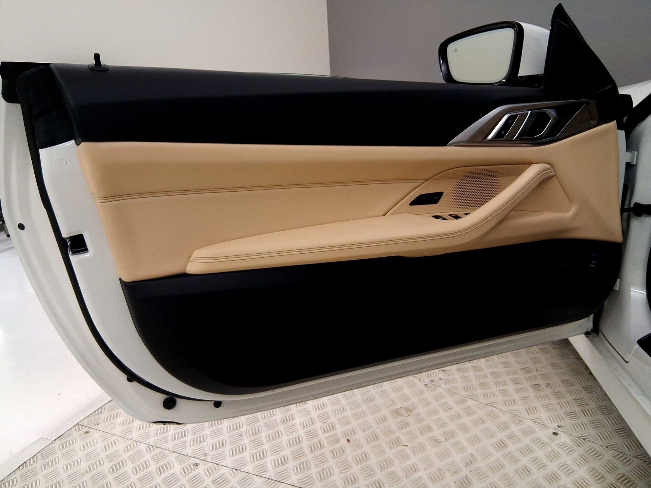 Used 2024 BMW 430i Convertible w/ Convenience Package image 19