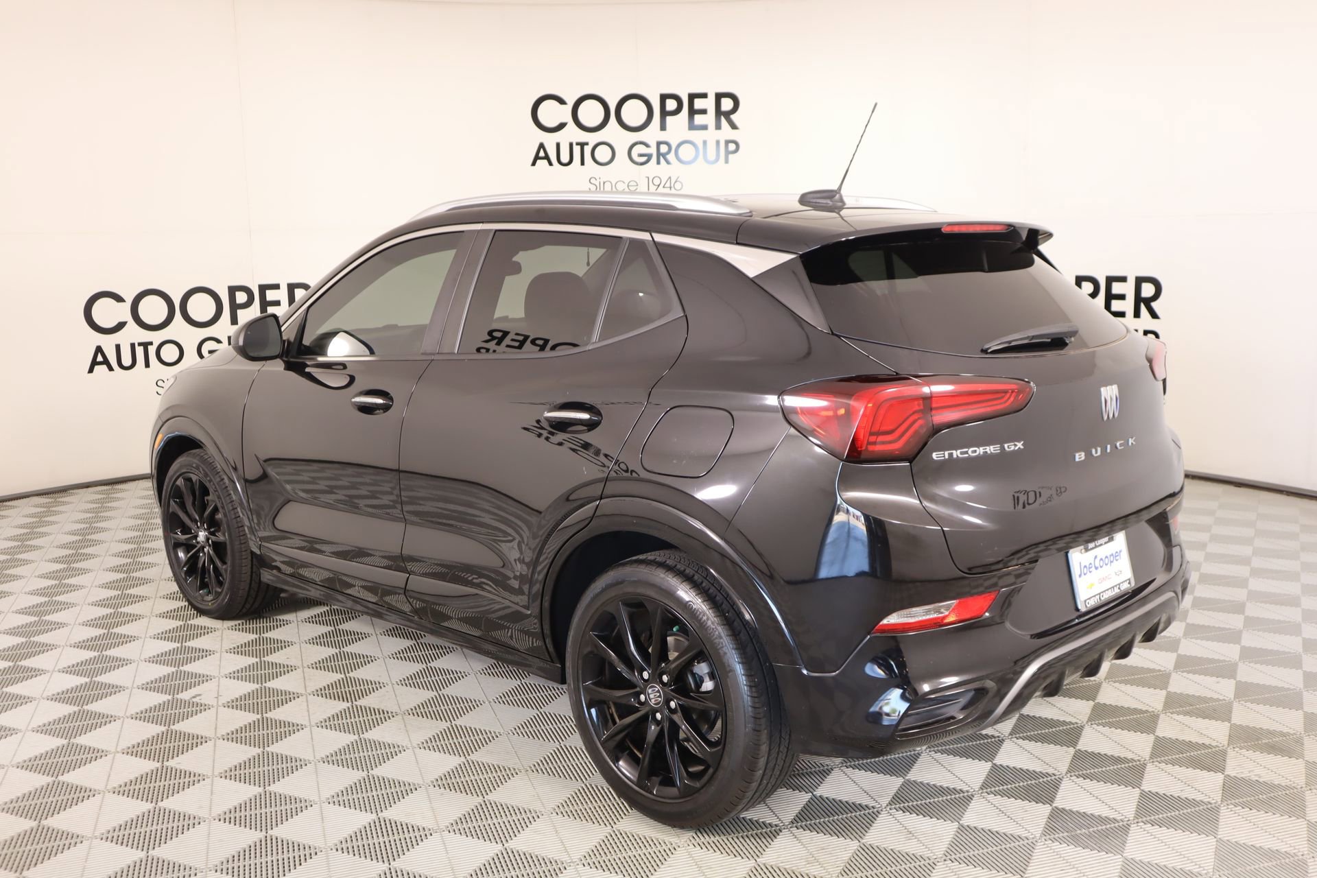 Used 2024 Buick Encore GX Sport Touring w/ Experience Buick Package image 23