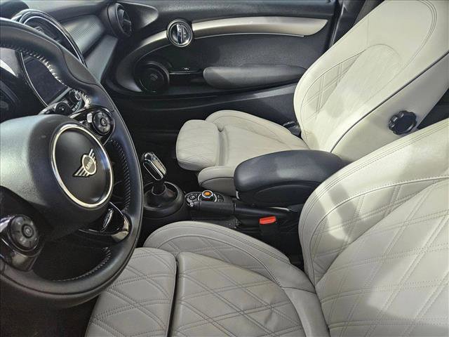 Used 2020 MINI Cooper S image 13