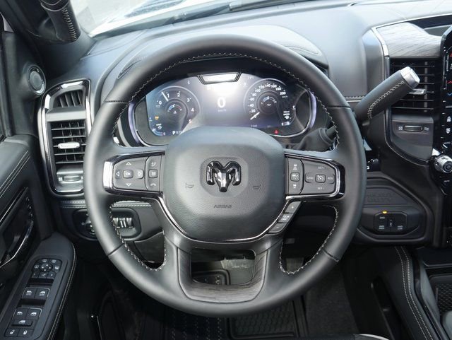 New 2026 RAM 3500 Limited AWD/4WD image 17