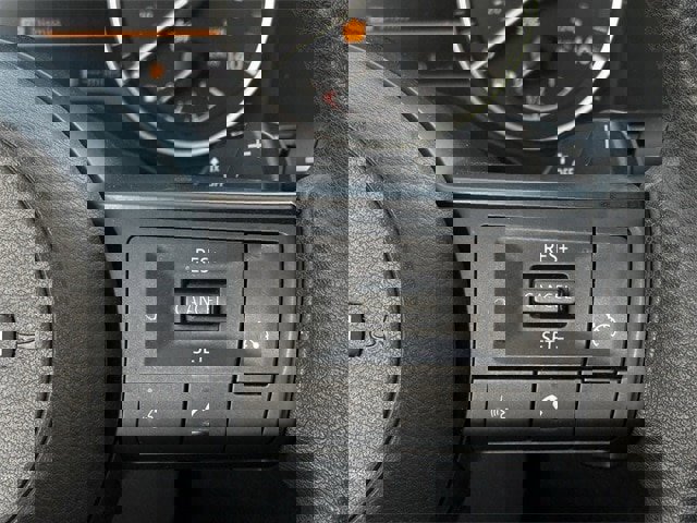 Used 2023 Nissan Rogue S image 13