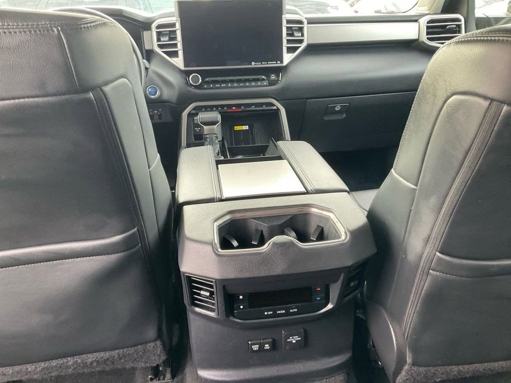 Used 2023 Toyota Sequoia Limited image 28