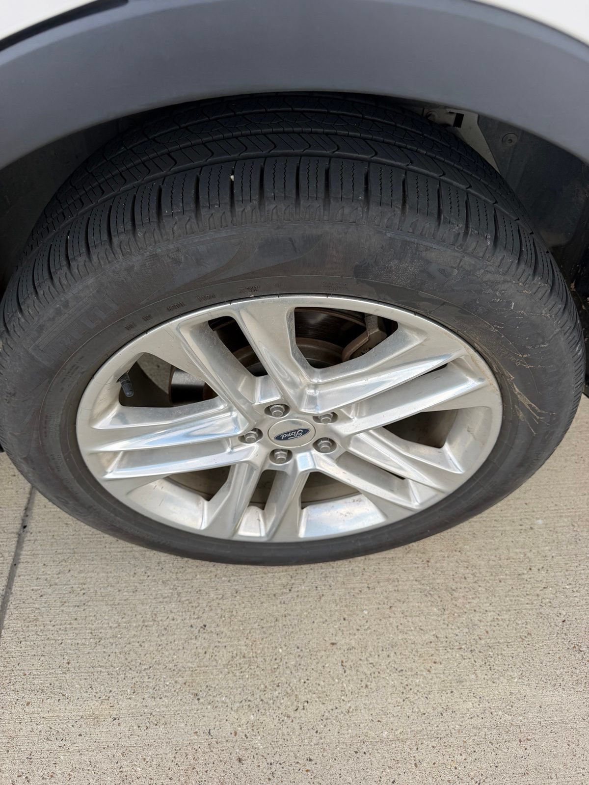 Used 2017 Ford Explorer Limited FWD image 19