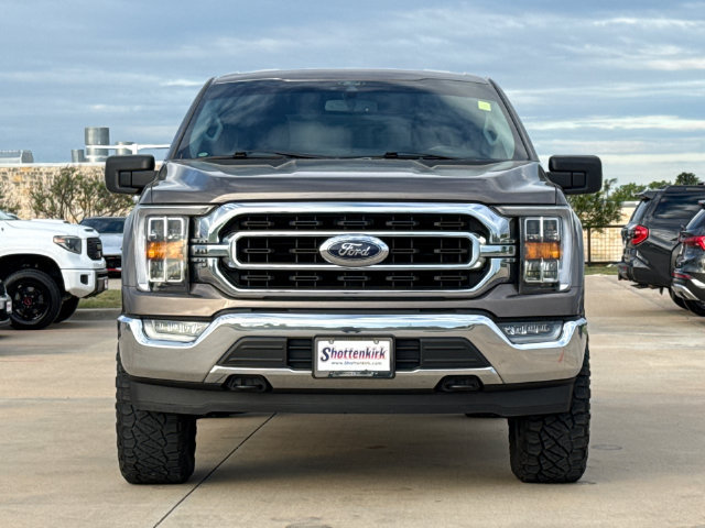 Used 2022 Ford F150 XLT w/ Equipment Group 302A High AWD/4WD image 2