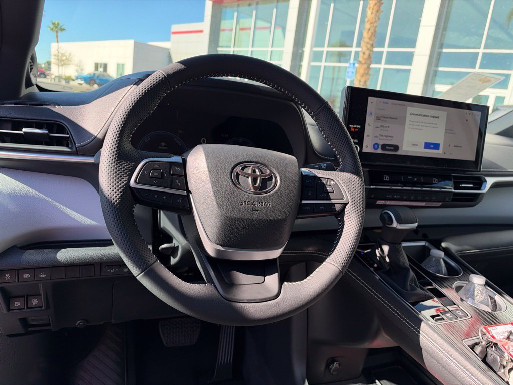 New 2026 Toyota Sienna XSE AWD/4WD image 9