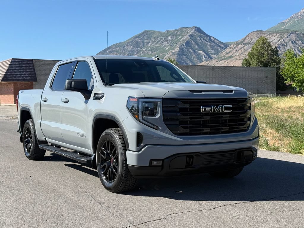 Used 2024 GMC Sierra 1500 Elevation w/ Preferred Package AWD/4WD image 1
