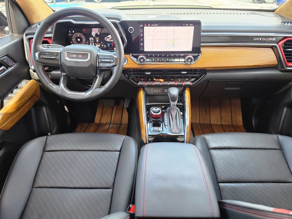 Used 2024 GMC Canyon AT4X w/ AT4X AEV Edition AWD/4WD image 15