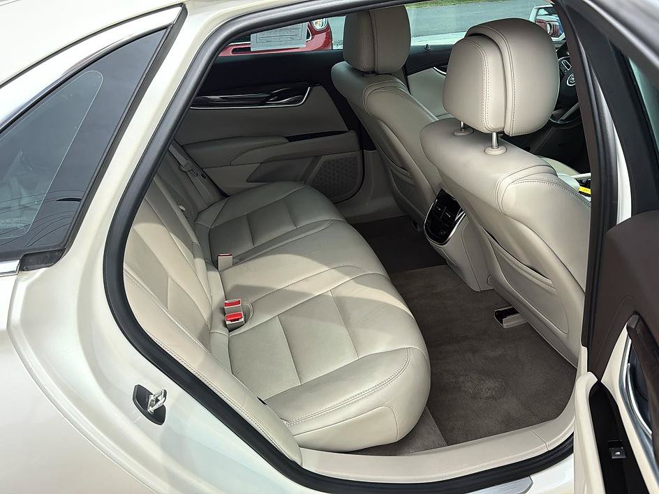 Used 2013 Cadillac XTS Luxury w/ Driver Awareness Package FWD image 31
