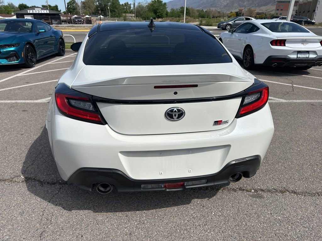 Used 2023 Toyota GR86 Premium RWD image 8