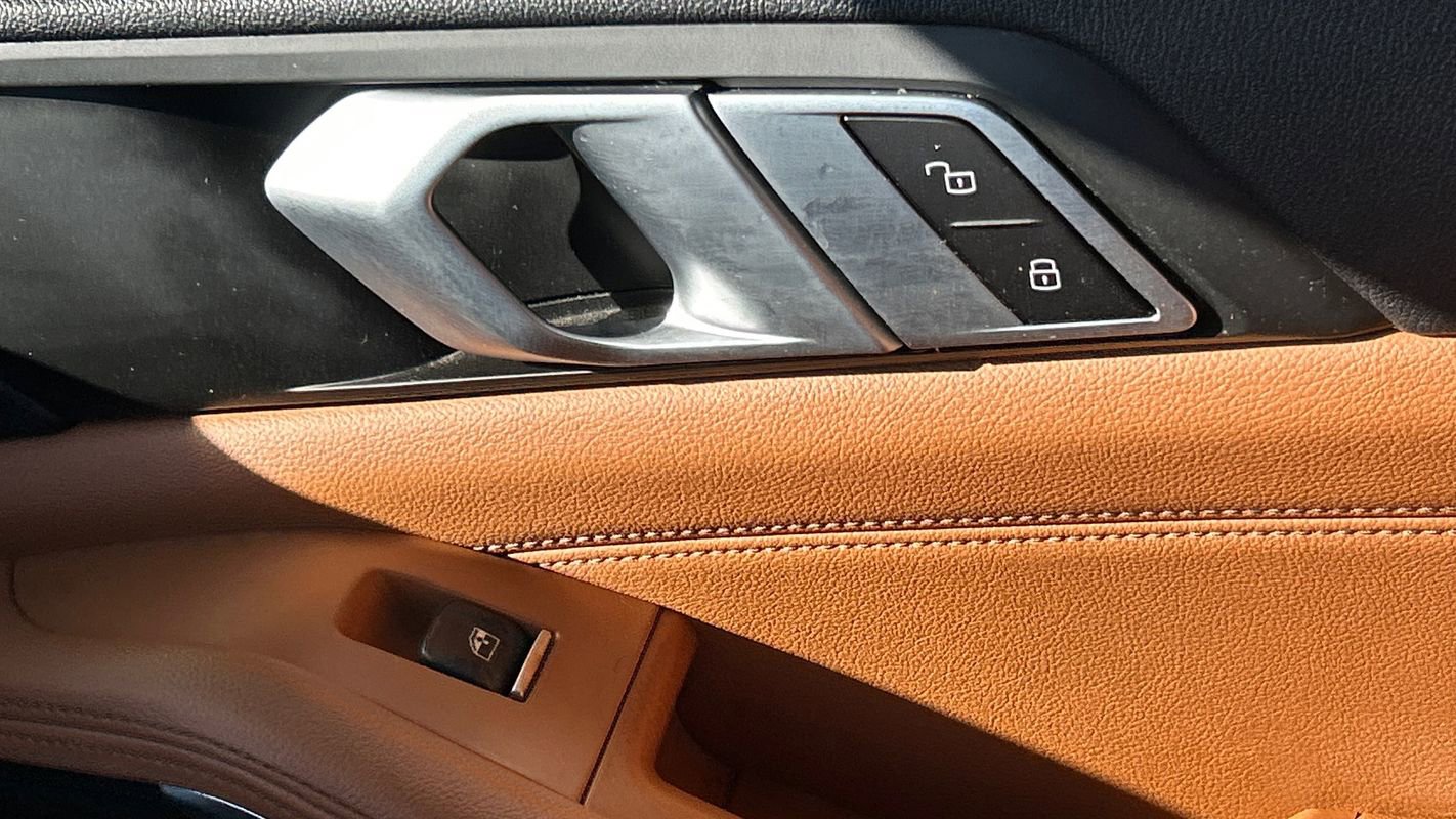 Used 2019 BMW X5 xDrive40i w/ Convenience Package image 36