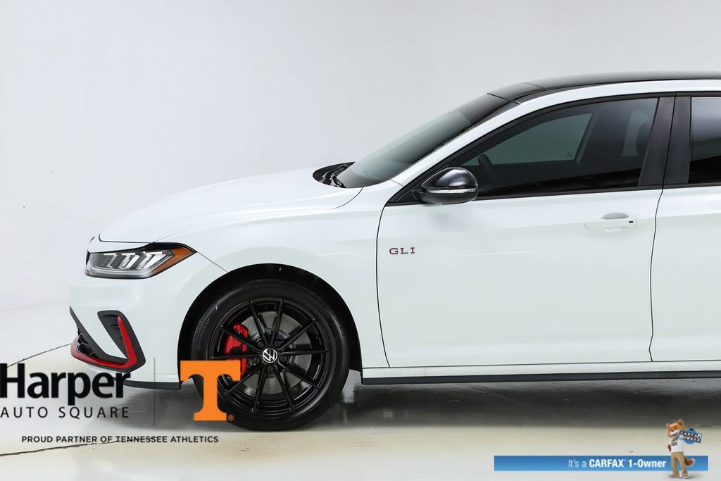 Used 2025 Volkswagen Jetta GLI Autobahn w/ GLI Black Package image 3