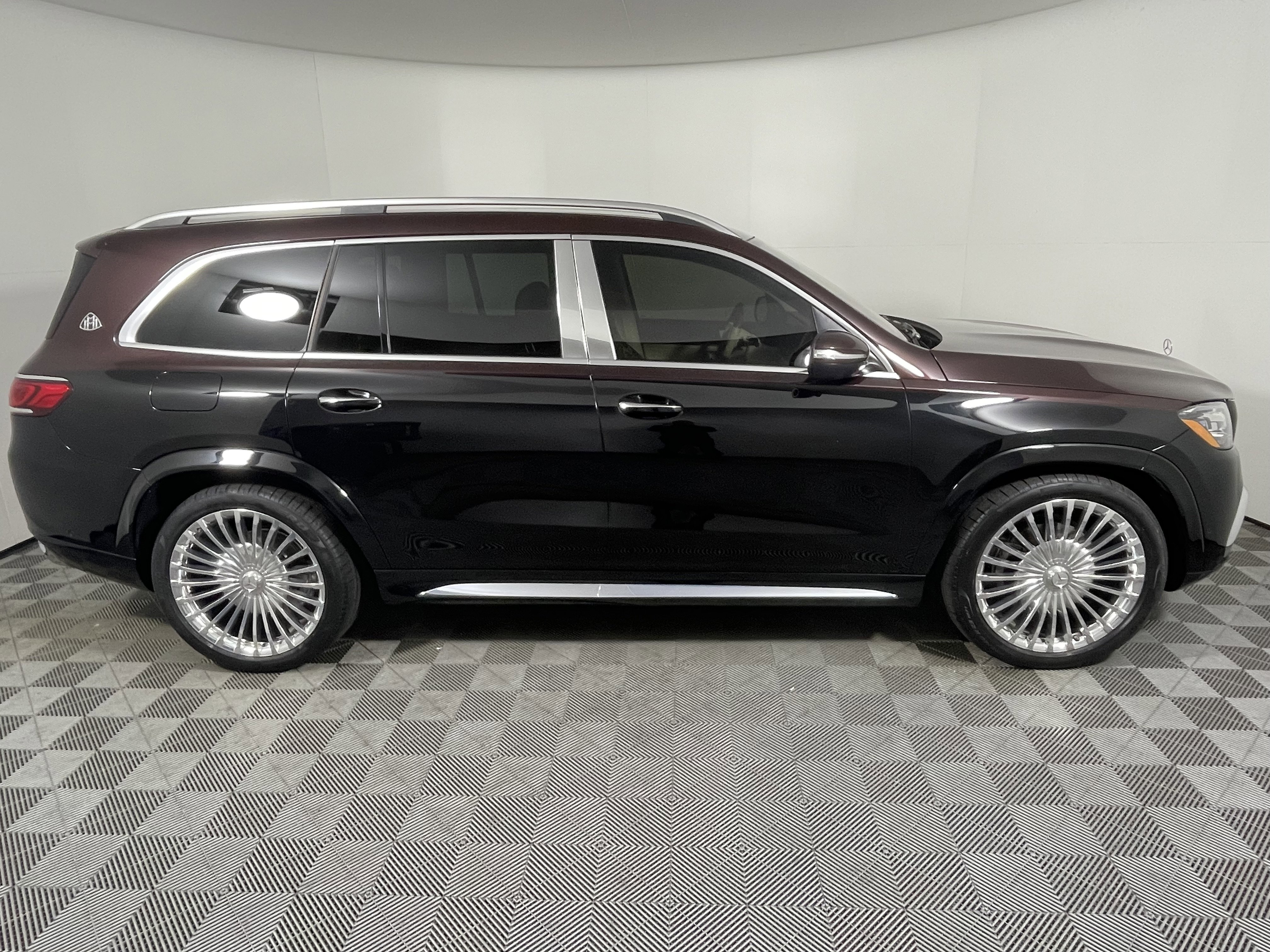 Certified 2023 Mercedes-Benz Maybach GLS 600 Maybach GLS 600 image 6
