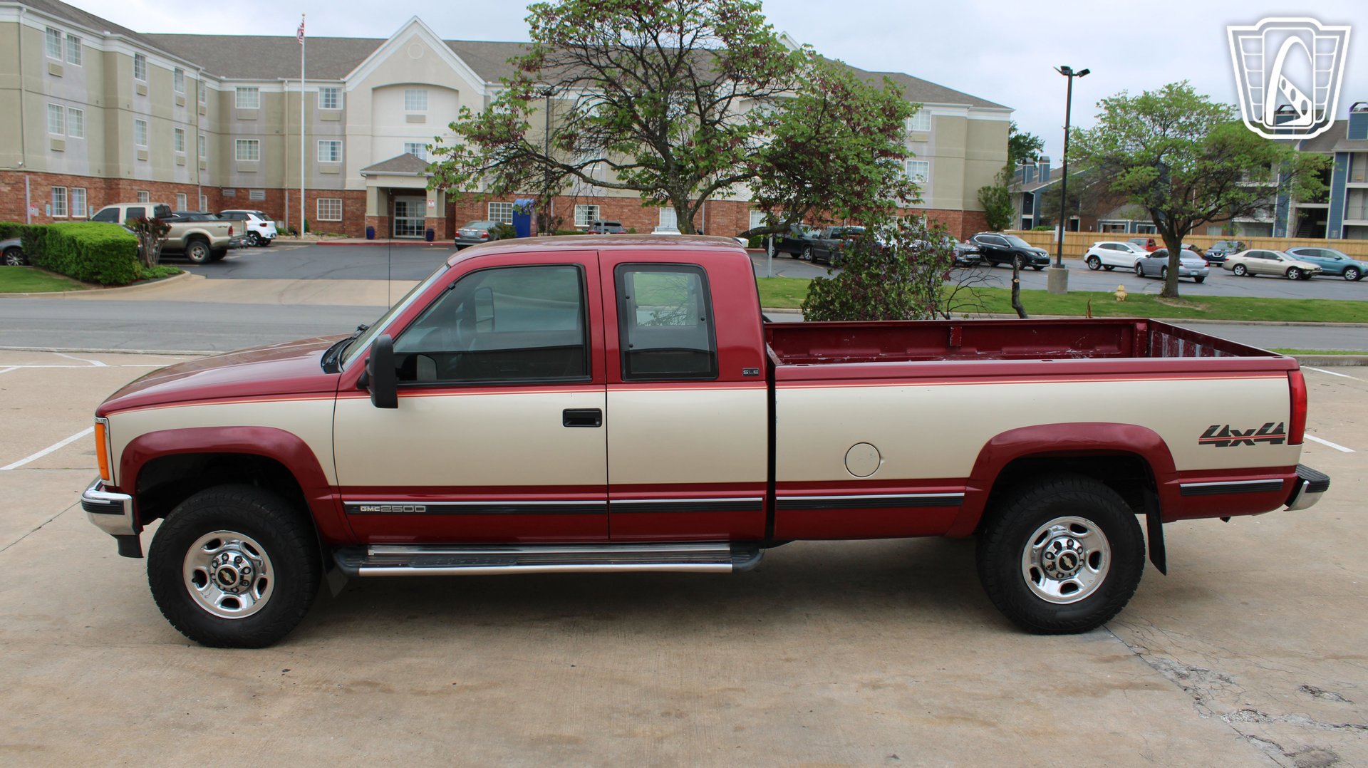 Used 1992 GMC Sierra 2500 4x4 Extended Cab image 12