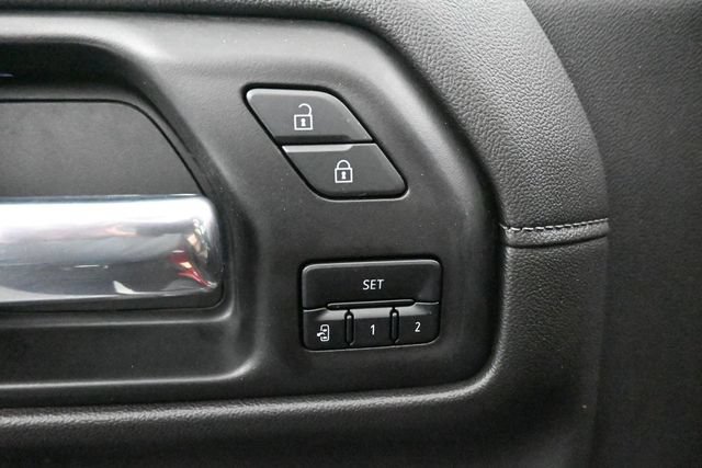 Used 2022 Chevrolet Silverado 1500 High Country AWD/4WD image 18