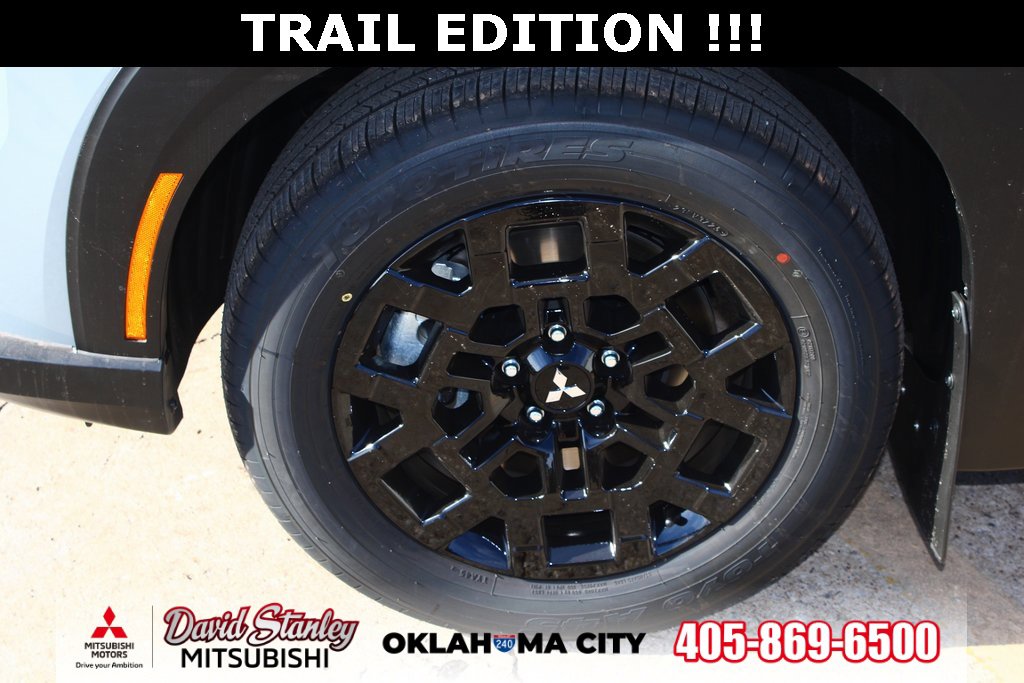 New 2026 Mitsubishi Outlander Trail Edition image 5