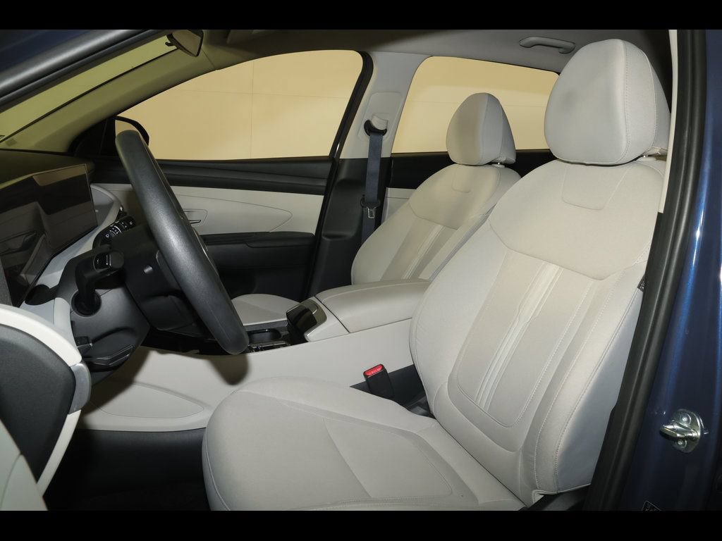 Used 2025 Hyundai Tucson SEL AWD/4WD image 22
