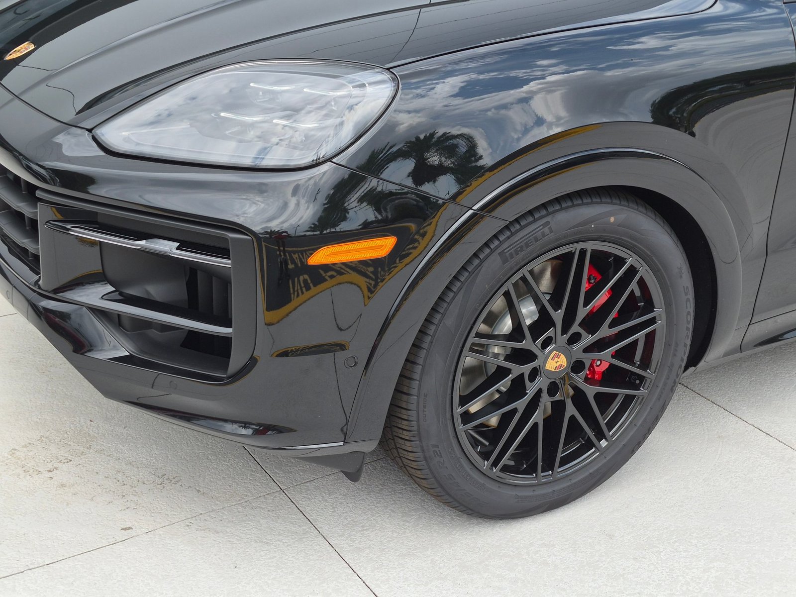 New 2026 Porsche Cayenne GTS AWD/4WD image 12