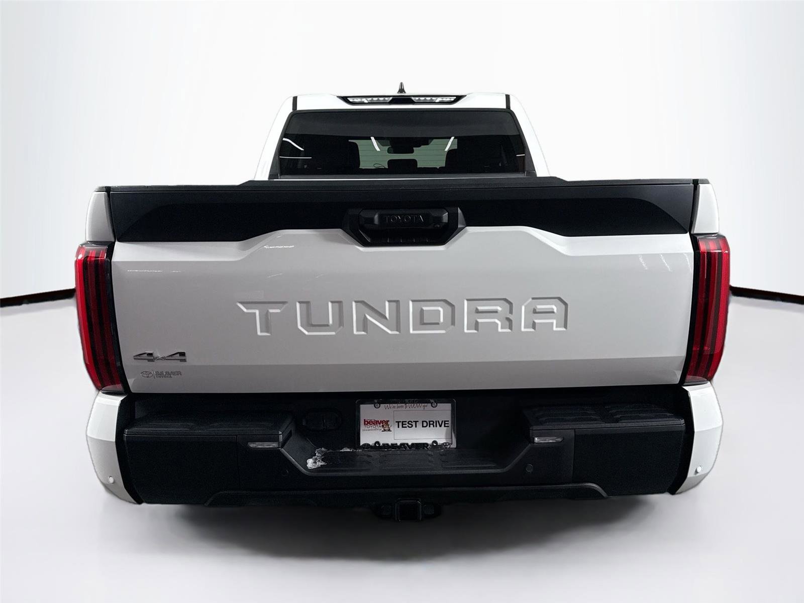 Used 2024 Toyota Tundra SR5 w/ SR5 Premium Package image 13