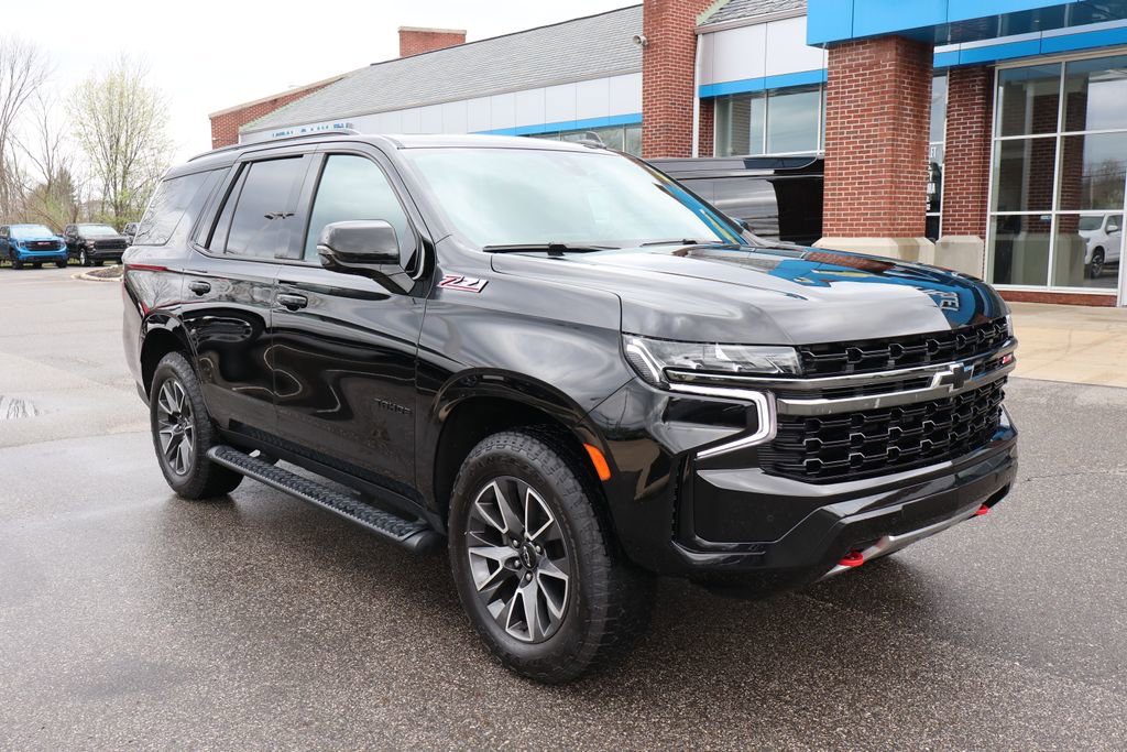 Used 2022 Chevrolet Tahoe Z71 w/ Luxury Package image 4