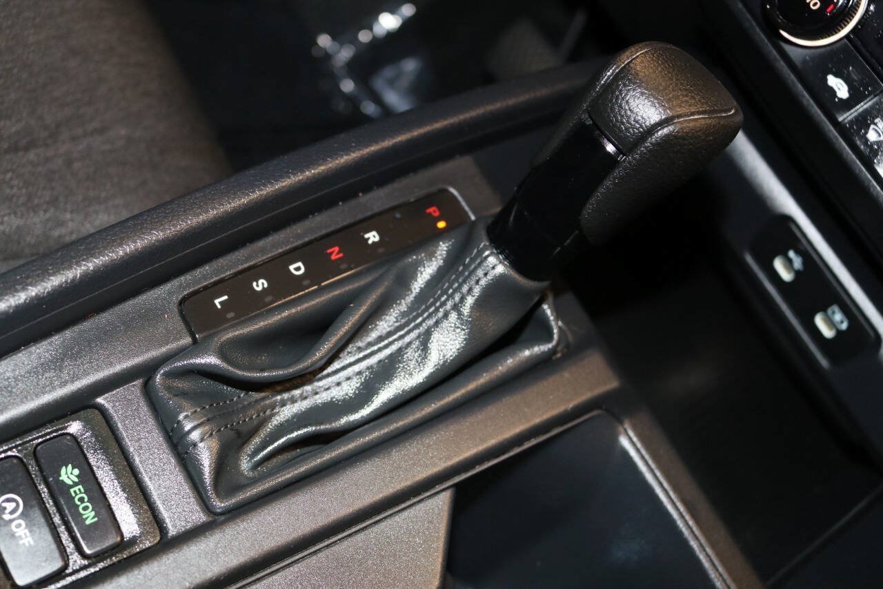 Used 2024 Honda Accord LX image 58