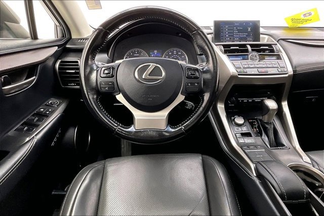 Used 2016 Lexus NX 200t FWD image 4