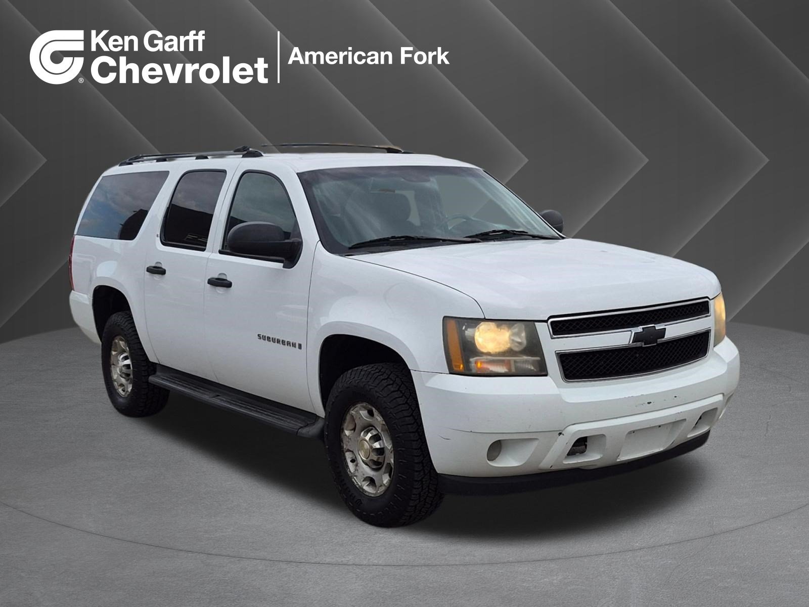 Used 2009 Chevrolet Suburban 2500 LS w/ Skid Plate Package AWD/4WD image 1