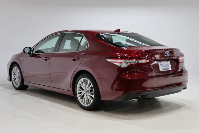 Used 2020 Toyota Camry XLE w/ Driver Assist Package FWD image 5
