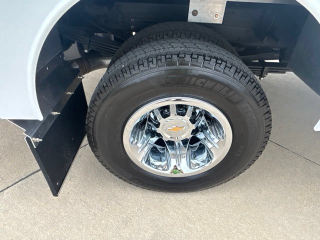 New 2026 Chevrolet Silverado 3500 W/T w/ WT Convenience Package AWD/4WD image 31