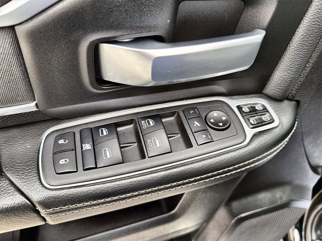 Used 2024 RAM 2500 Big Horn w/ Bed Utility Group image 15