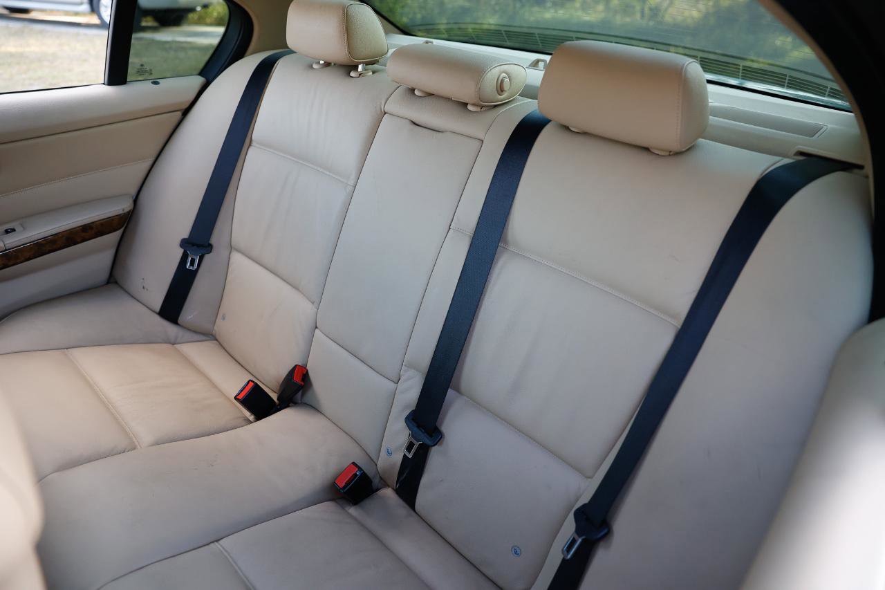 Used 2007 BMW 328i Sedan RWD image 8