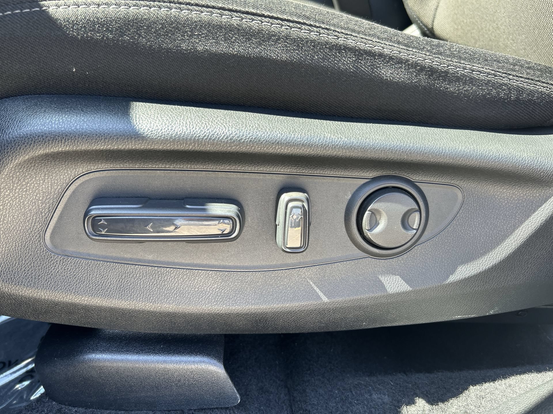Certified 2024 Honda CR-V EX image 14