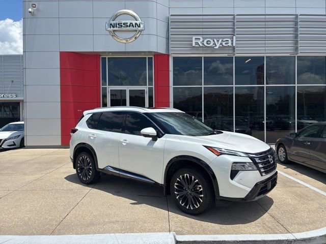 Used 2024 Nissan Rogue Platinum w/ Platinum Premium Package