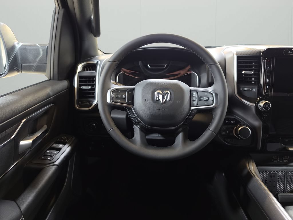 New 2026 RAM 1500 Big Horn AWD/4WD image 19