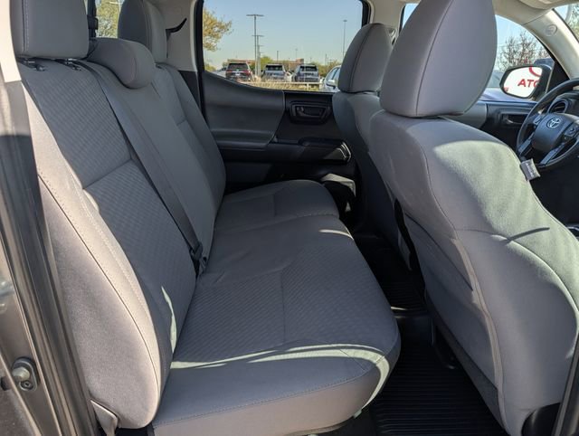 Used 2021 Toyota Tacoma SR AWD/4WD image 27