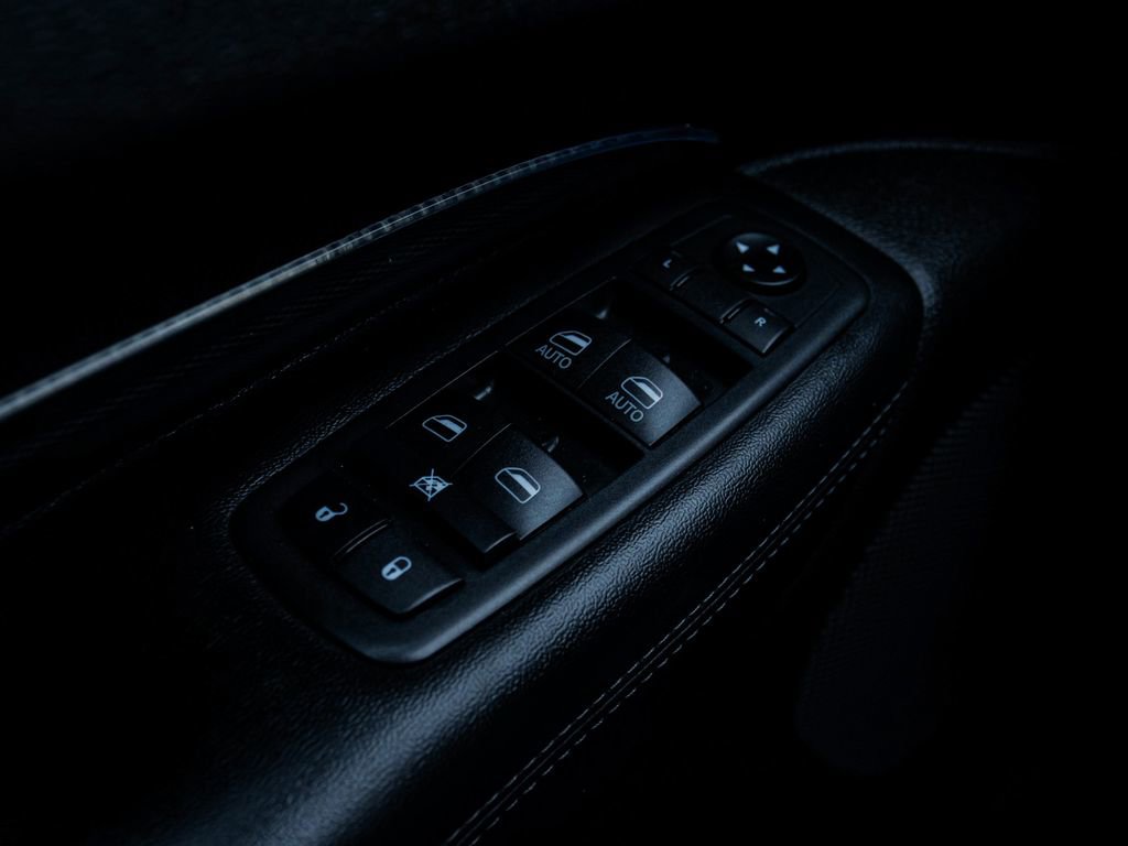 Used 2021 Dodge Durango GT w/ Blacktop Package AWD/4WD image 12