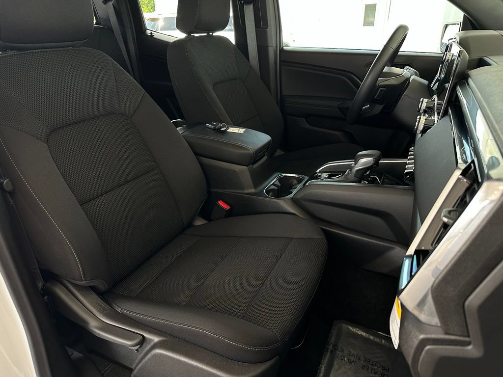 New 2026 GMC Canyon Elevation w/ Convenience Package RWD image 16