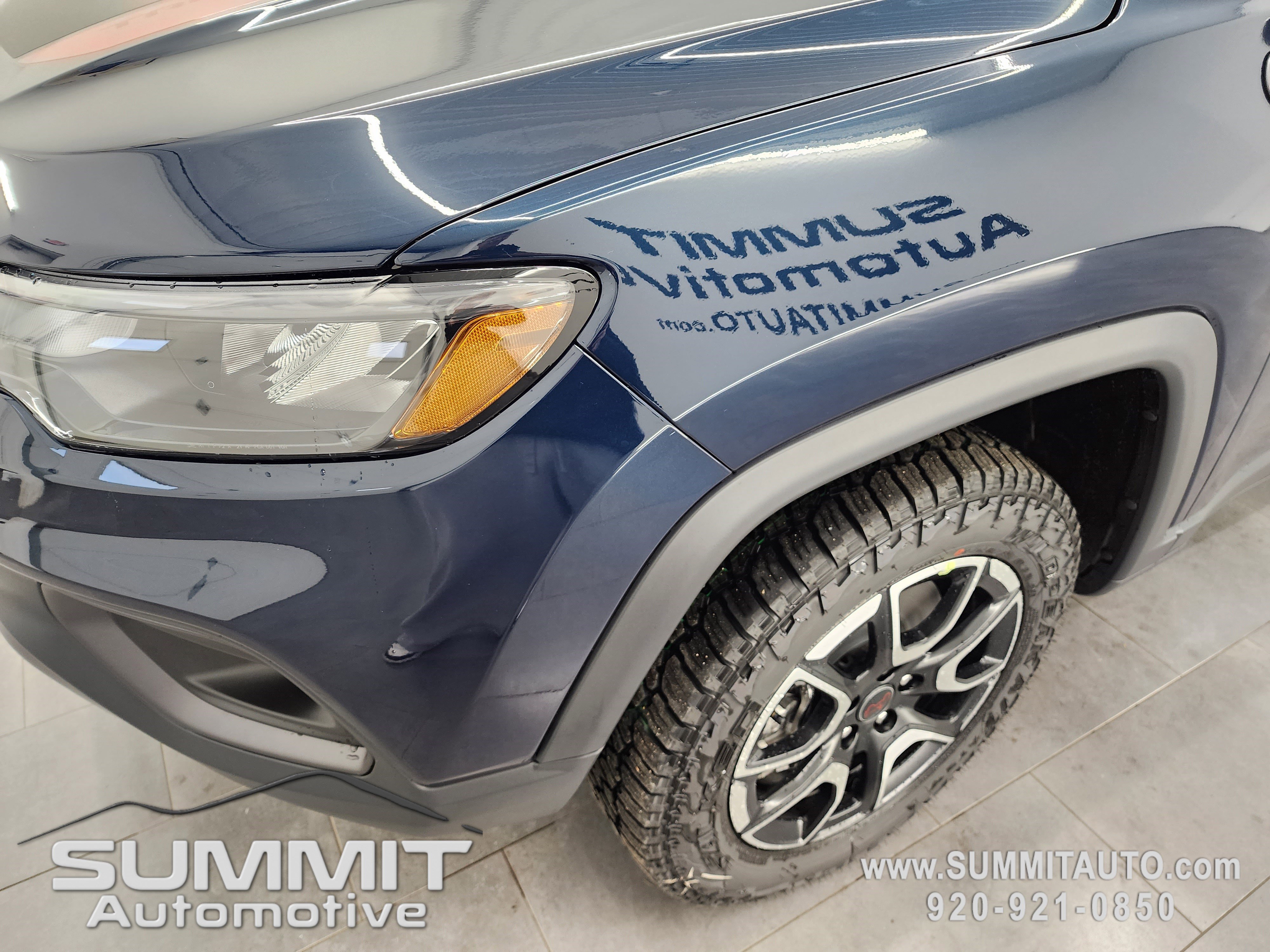 New 2026 Jeep Compass Trailhawk w/ Sun, Sound & Navigation Group image 33