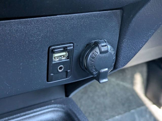 Used 2016 Toyota RAV4 LE FWD image 19