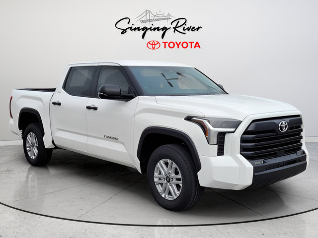 Used 2025 Toyota Tundra SR5 w/ SR5 Convenience Package AWD/4WD video 1