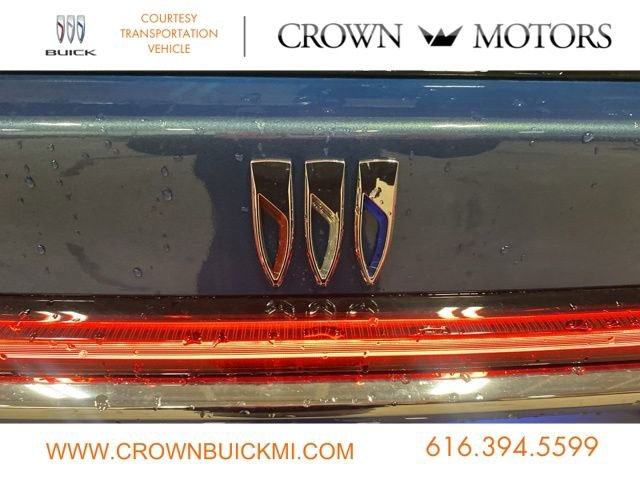 Used 2025 Buick Enclave Preferred w/ LPO, Floor Liner Package image 7