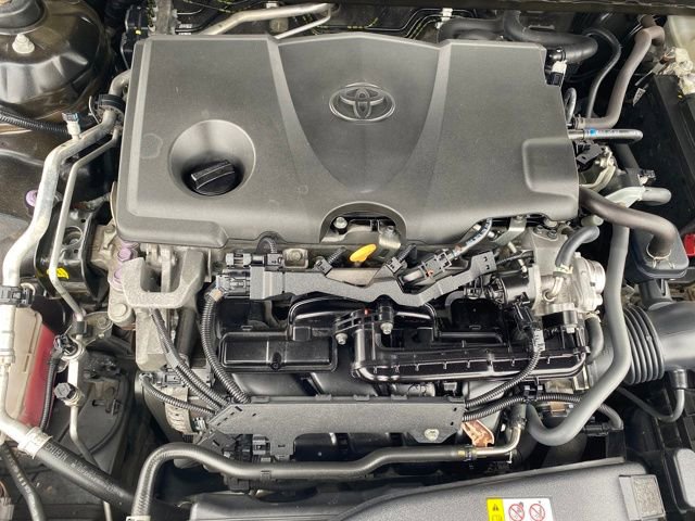 Used 2021 Toyota Camry SE image 19