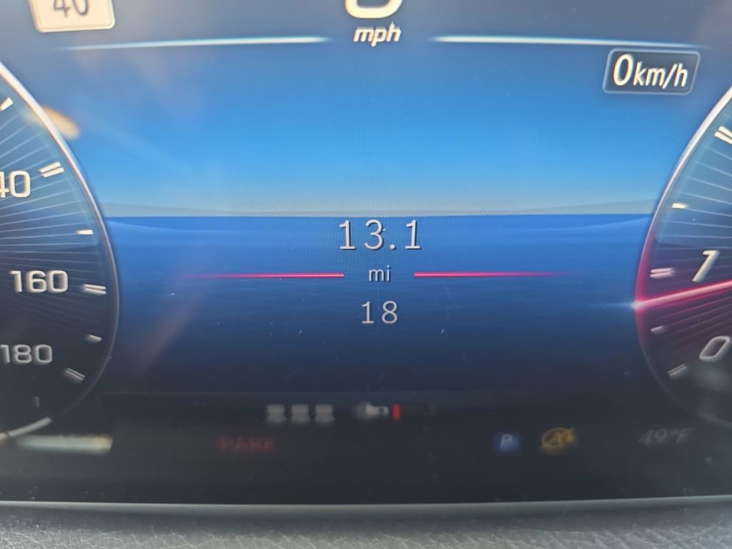 New 2026 Mercedes-Benz GLB 35 AMG 4MATIC image 16