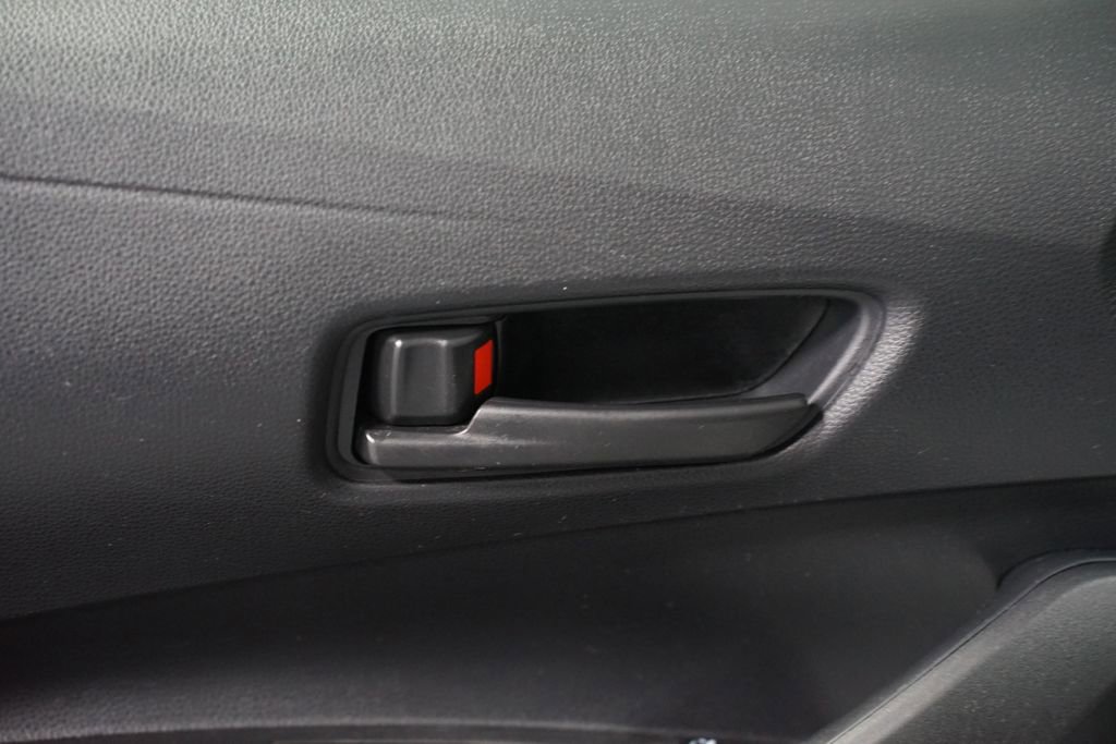 Certified 2023 Toyota Corolla LE image 29