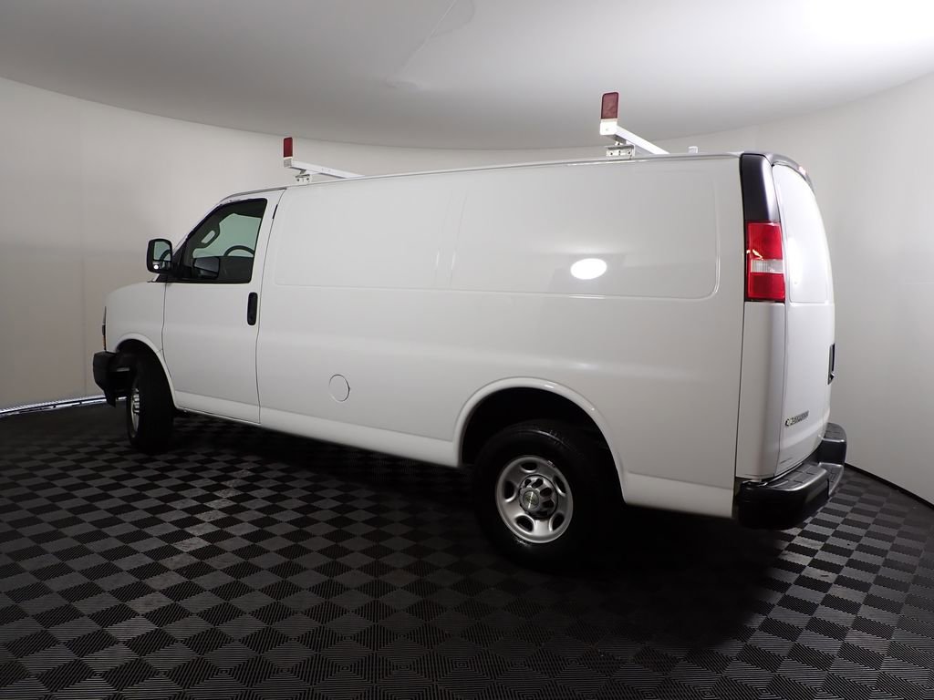 Used 2021 Chevrolet Express 2500 w/ Driver Convenience Package image 8